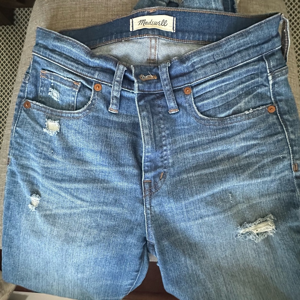 Madewell 9” High Rise Skinny Jean size 28